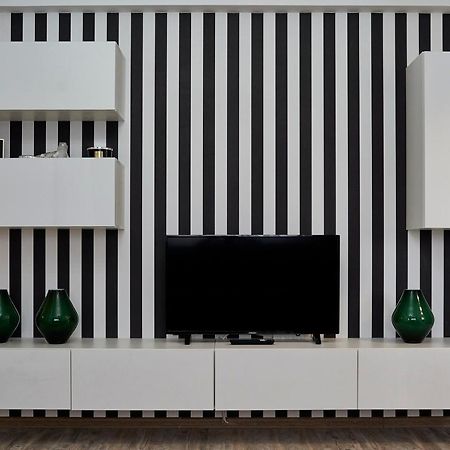 Smarald Apartament Iulius Mall Ясси Екстер'єр фото