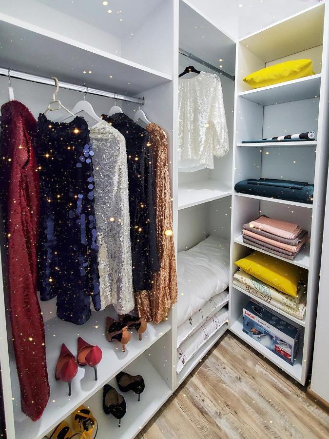 Smarald Apartament Iulius Mall Ясси Екстер'єр фото